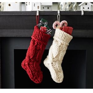 NWT Pottery Barn Colossal Handknit Stocking, Medium, Ivory
